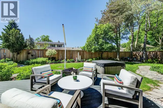 345 OLD STONE Road Waterloo, Ontario in Houses for Sale in Kitchener / Waterloo - Image 34