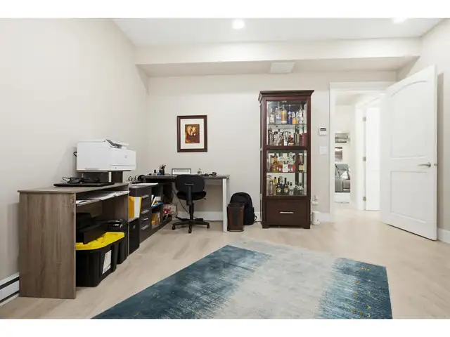 401 32445 SIMON AVENUE Abbotsford, British Columbia in Condos for Sale in Abbotsford - Image 20