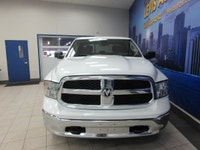 RAM 1500 CLASSIC SLT 2022 V8 5.7 LITRES HEMI CREW-CAB BOITE 5.7 PIEDS 4X4 TOUT ÉQUIPÉ / BANCS CHAUFF... (image 3)