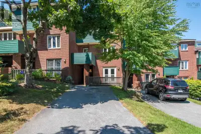 Welcome to this lovely 3 Level Condo townhouse. The home features 3 well sized bedrooms with the mas...