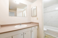 Spacious Parkwood Hills Townhomes & Garden Homes in Nepean, Ottawa Open the door to spacious and aff... (image 6)