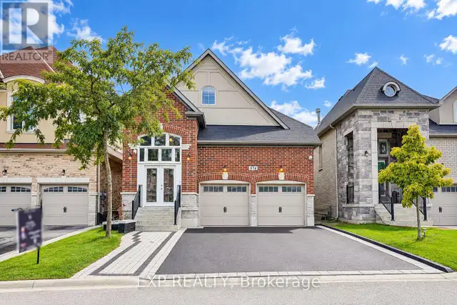 3+2 Bedroom Bungalow for Sale in Newmarket | Separate Entrance