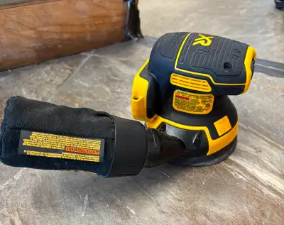 Dewalt Random Orbit Palm Sander (Model: DCW210 ), View more