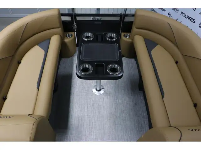 2026 Avalon VENTURE 2385 QL + YAMAHA VMAX 115 HP in Powerboats & Motorboats in Laurentides - Image 7