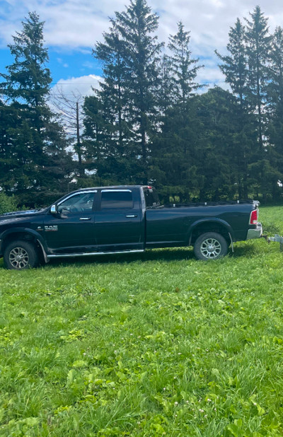 Ram 3500 Laramie Crew Cab with 8 ft box