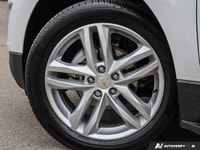 2021 Chevrolet Equinox Premier!!! No Accidents. EQUIPPED WITH: BLUETOOTH - APPLE CARPLAY - ANDROID A... (image 8)