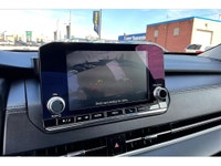 2024 Mitsubishi Outlander SE 4WD A top-performing 7-passenger SUV with AWD capability, Apple CarPlay... (image 5)