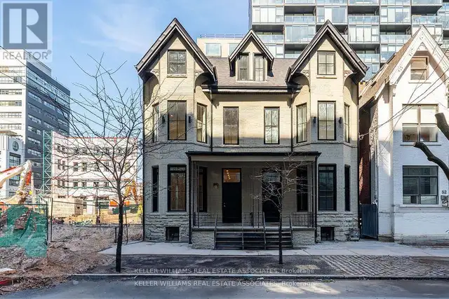 54 STEWART STREET Toronto (Waterfront Communities), Ontario628643765448971222
