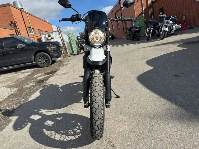 2018 Ducati Scrambler Desert Sled ~ DUCATI SCRAMBLER ~ DESERT SL in Street, Cruisers & Choppers in City of Toronto - Image 9