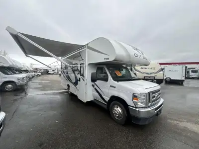 Thor Motor Coach Chateau 22E Class C gas motorhome highlights: Corner Bed Bunk Over Cab Rear Corner...