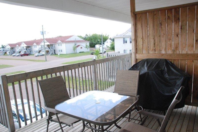 **2 FREE Parking Spaces**2 Balconies sunrise/sunset *Barbecue OK 5