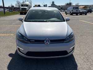 2017 Volkswagen Golf E