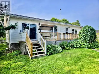 3 bedroom 1 bathroom cottage in Wood Islands. The cottage is furnished and includes all furnishings...