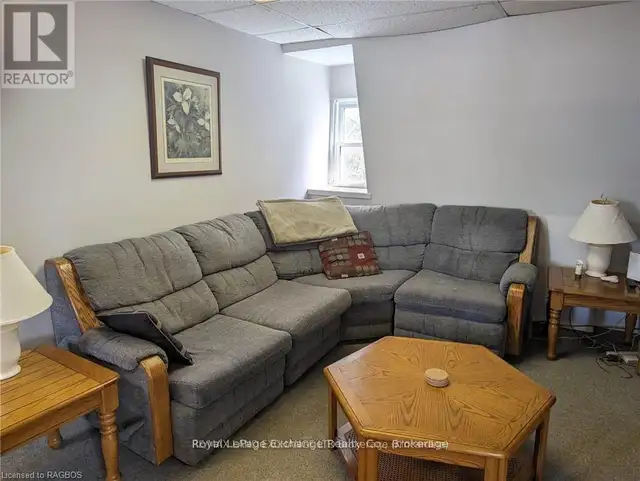 247 BROADWAY STREET Kincardine, Ontario in Houses for Sale in Owen Sound - Image 19