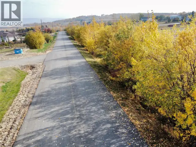 Lot 4 Paradise Valley Subdivision Dawson Creek, British Columbia in Land for Sale in Dawson Creek - Image 7