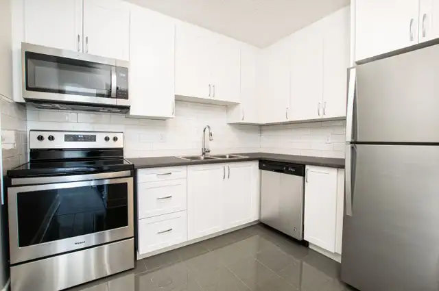 1 Bedroom - Aviation & Montreal Rd. in Ottawa! Call Now!