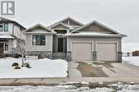 949 Canyonview Place W Lethbridge, Alberta