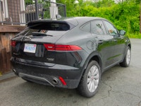 [117,337km AC / Tilt & Telescopic Steering / Power Locks-Windows-Keyless Entry / Cruise Control / Fi... (image 6)