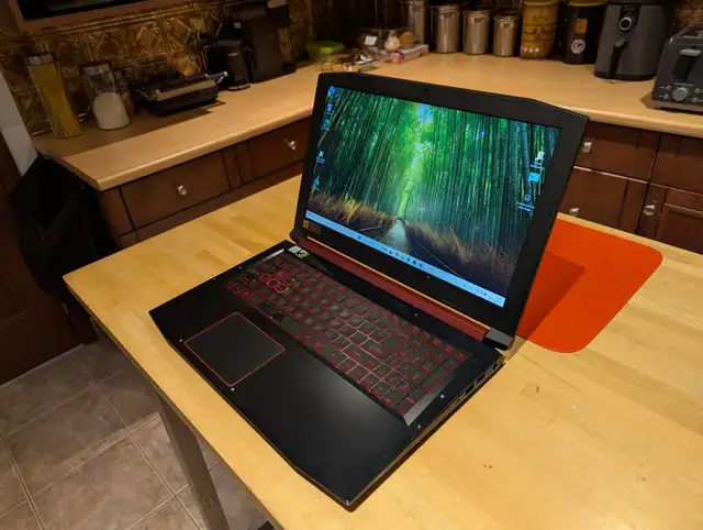 Ordinateur ACER Nitro AN515-51 in Desktop Computers in Shawinigan - Image 3