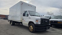 NEW ARRIVAL - DHOLLANDIA UNDERBODY LIFT GATE EQUIPPED UNIT! 2022 Ford Econoline E-450 16Ft Box Cube... (image 3)