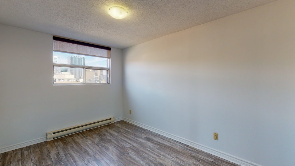 December 1 Bed 1 Bath, all-inclusive, theatre, gym & games room 5