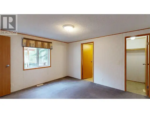 29 Clinton Place Elkford, British Columbia in Houses for Sale in Cranbrook - Image 10