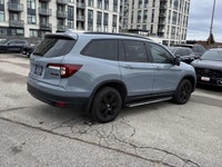 Our 2022 Honda Pilot Trailsport in Sonic Grey Pearl is an incoming vehicle! Call to find out more in... (image 5)
