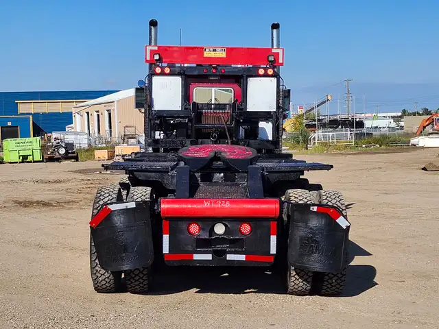 2006 Kenworth T800B 8x6 Winch Truck Tri Axle 40 Ton Winch in Heavy Equipment in Laval / North Shore - Image 5