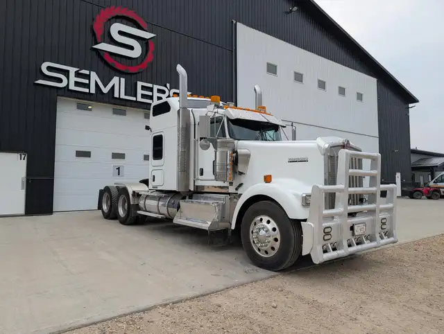 2014 KENWORTH W900L in Heavy Trucks in City of Montréal - Image 6