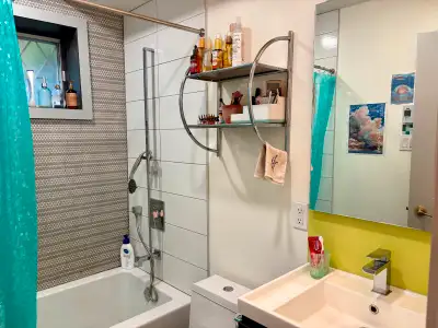 3 1/2 MEUBLÉ OUTREMONT
