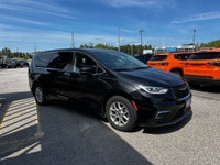 This CHRYSLER PACIFICA TOURING L, with a V6 Cylinder Engine engine, features a TRANSMISSION: 9-SPEED... (image 4)