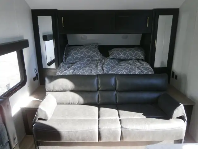 2024 Forest River Grey Wolf 27RR TOY HAULER! GREAT VALUE!$42995! in Travel Trailers & Campers in London - Image 10