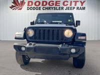 This Jeep Wrangler delivers a Regular Unleaded V-6 3.6 L/220 engine powering this Automatic transmis... (image 7)