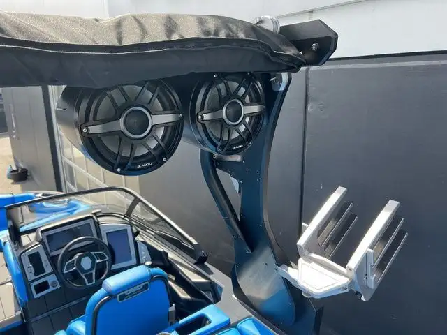 2022 SUPRA SL450 in Powerboats & Motorboats in St. Albert - Image 30