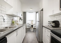 1549 Trossacks Avenue is located in London, Ontario at Trossacks and Fanshawe Park Rd E. This townho... (image 1)