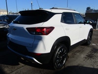 Thanks for viewing our South View Motors Inventory! 2023 Chevrolet Trailblazer LT AWD Low Mileage |... (image 4)