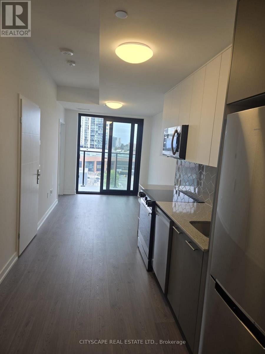 905 - 30 FRANCIS STREET S Kitchener, Ontario 4