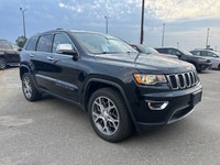 // ACCIDENT FREE!! // // SINGLE OWNER! // This 2021 Jeep Grand Cherokee Limited 4x4 is a well-kept S... (image 3)