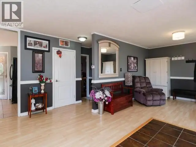 2001 CENTENNIAL STREET Whitehorse, Yukon in Houses for Sale in Whitehorse - Image 9