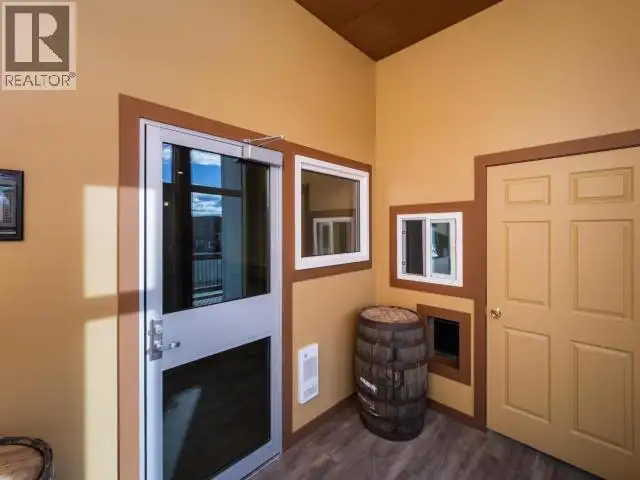 101-143 KENO WAY Whitehorse, Yukon in Commercial & Office Space for Sale in Whitehorse - Image 11