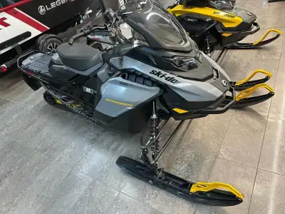 Lapointe Sports Inc Ski-Doo RENEGADE ADRENALINE 900 ACE RipSaw 1.25'' E.S. 2025 Performance et capac...