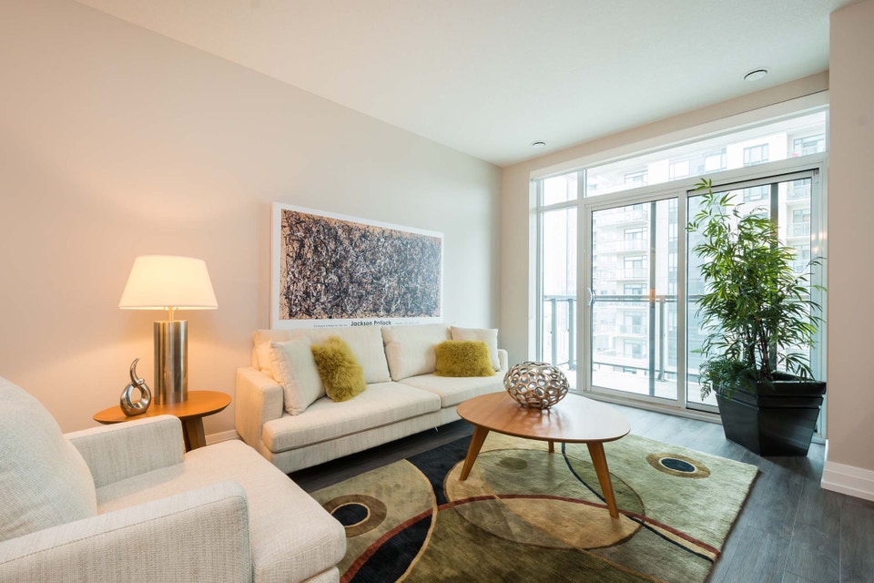 2 Bedroom + 2 Baths w/Den in Uptown Waterloo Long Term Rentals