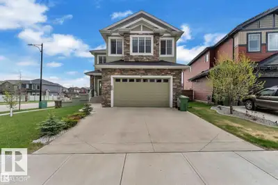 CORNER LOT | NORTH FACING | OVER 4000 SQFT OF LIVING SPACE | 6 BEDROOMS | 5 FULL BATHS | FULLY FINIS...