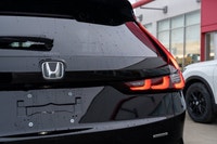 Tires - Rear Performance,Power Steering,Sun/Moonroof,Aluminum Wheels,4-Wheel Disc Brakes,Generic Sun... (image 8)