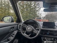 This Nissan Rogue delivers a Intercooled Turbo Regular Unleaded I-3 1.5 L/91 engine powering this Va... (image 8)