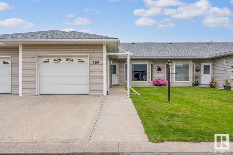  108 4405 45 AV Bonnyville Town, Alberta Condos for Sale Edmonton