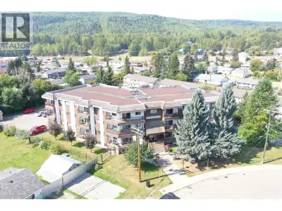 One of the larger two-bedroom, two-bathroom units in the Wilkinson Apartments, this spacious home of...