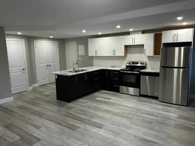 3791 Portage Road - 2 Bedroom Deluxe for Rent in Niagara Falls