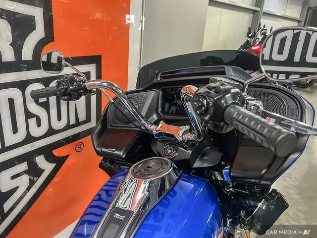 2024 Harley-Davidson FLTRX ROAD GLIDE in Sport Touring in Calgary - Image 14
