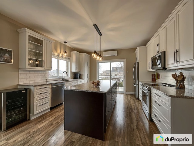 $464,900 - Condominium in St-Jean-sur-Richelieu (St-Luc) — photo 1